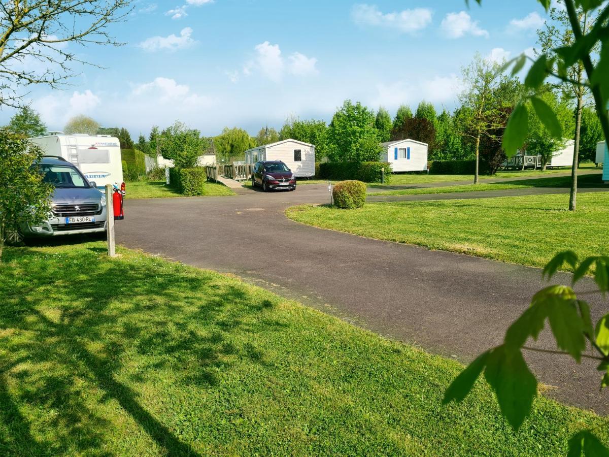 Resort & Camping - Val De Braye Bessé-sur-Braye Exteriér fotografie